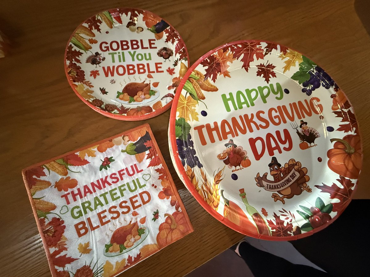 KindredAtienzo's tweet photo. Amazing time at our annual potluck 🌶️🥰🦃 my favorite dish, the M&amp;M casserole 😂 #chilis #chilislove #showup #culturematters https://t.co/yeu44teD2G