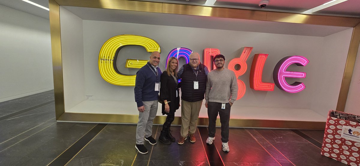 EdTechTamer's tweet photo. What a day! Had a blast at the @GoogleForEdu Lunch &amp; Learn, sponsored by @TraferaOfficial Learned all about AI in education, got a campus tour, &amp; met up with fellow educators. The future of learning is looking bright with #Gemini &amp; the new Chromebooks! https://t.co/3jg9q71KIe