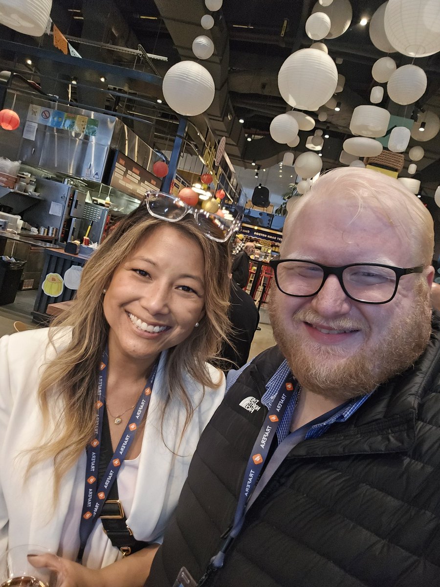 What a day! Had a blast at the <a href="/GoogleForEdu/">Google for Education</a> Lunch &amp; Learn, sponsored by <a href="/TraferaOfficial/">Trafera</a> Learned all about AI in education, got a campus tour, &amp; met up with fellow educators. The future of learning is looking bright with #Gemini &amp; the new Chromebooks!