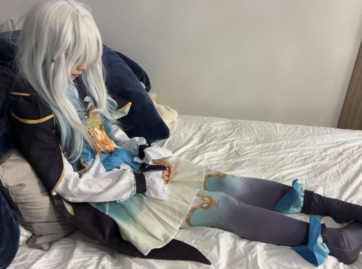 remonn002's tweet photo. #崩壊スターレイル 
#ホタル
#cosplay 
#Honkai_Star_Rail 
#裏垢 https://t.co/dLV6McL0Gw