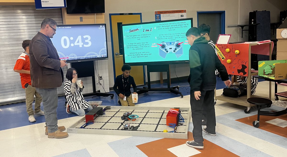 Rebecca Duarte-Bosse (@stemwithbosse) on Twitter photo These amazing kiddos inspire me everyday with their enthusiasm for learning AND sharing. 🤩 These Future Engineers really loved sharing their creations with their family & friends…and with each other 🧡💙 #STEM <a href="/RiversideMS1971/">Riverside Middle School</a> thanks for inviting Mrs. Shivery! These amazing kiddos inspire me everyday with their enthusiasm for learning AND sharing. 🤩 These Future Engineers really loved sharing their creations with their family & friends…and with each other 🧡💙 #STEM <a href="/RiversideMS1971/">Riverside Middle School</a> thanks for inviting Mrs. Shivery!