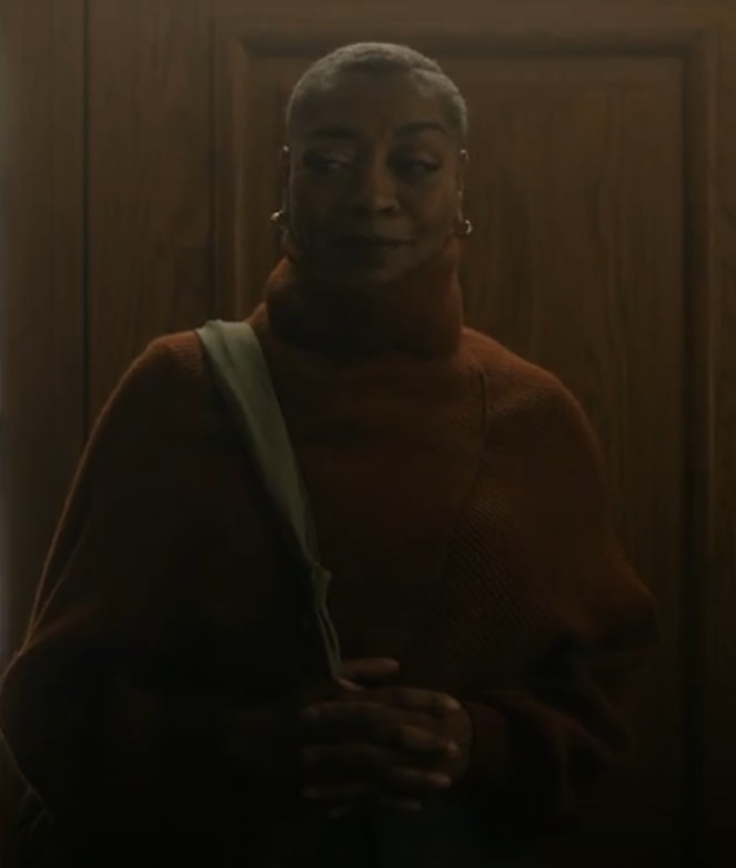 fabianmthomas's tweet image. There I was, minding my business, watching @crossonprime, and look who mi si! @karenrobinson01 a who dis?! 😉😁🤓💜🇯🇲 #CrossOnPrime #crossprime #karenrobinson