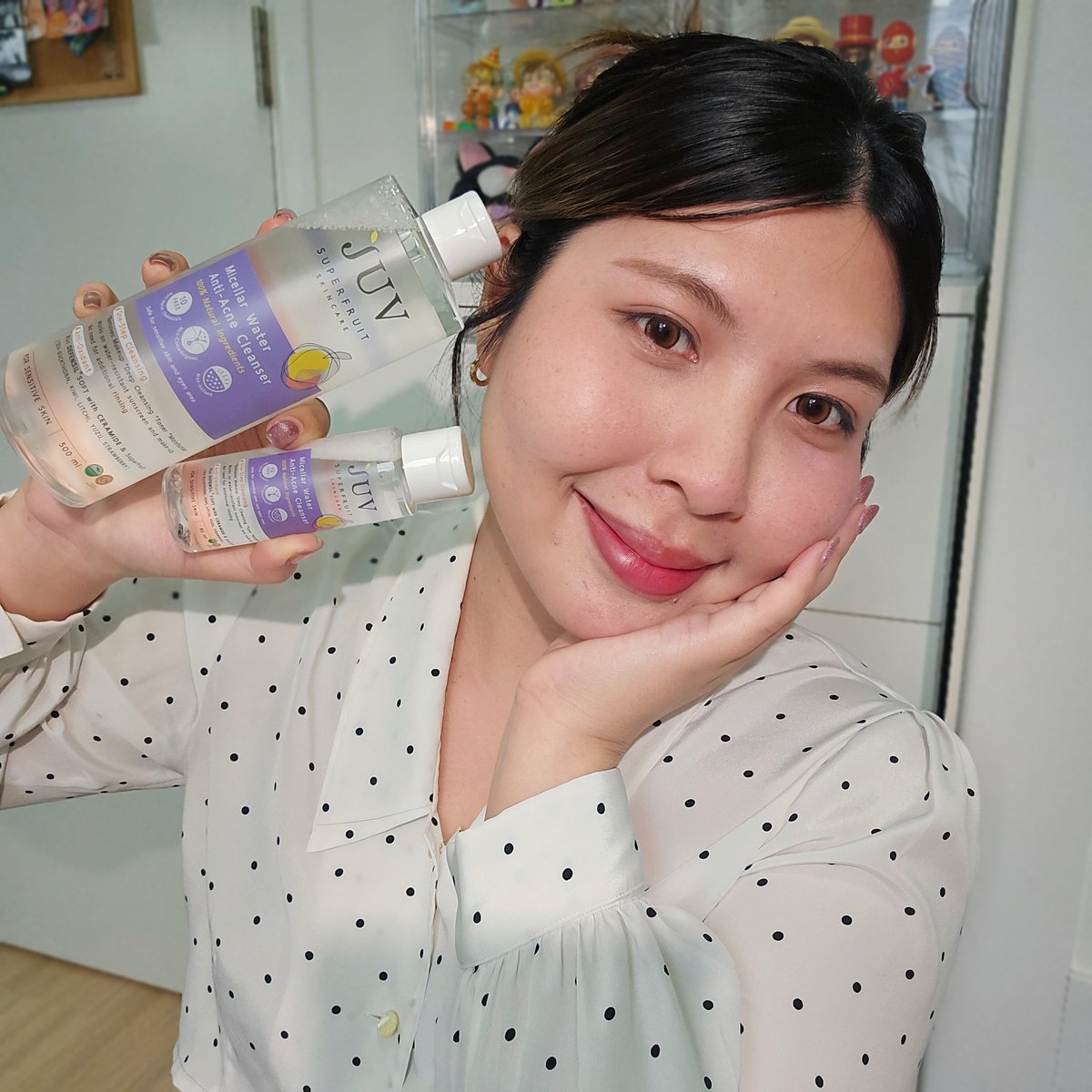 คลีนซิ่ง JUV สูตรสีม่วง สำหรับคนเป็นสิวโดยเฉพาะเลย เช็คเมคอัพ กันแดด และมลภาวะที่เจอในประจำวันให้สะอาดหมดจด ไม่ตกค้างให้เกิดการอุดตัน ขจัดความมันที่เป็นอีก1สาเหตุของการเกิดสิว ยับยั้งการเกิดสิว ลดการอักเสบของสิว สูตรนี้อ่อนโยนด้วย ผิวแพ้ง่ายก็ใช้ได้  #JUV #จุ๊ฟไมเซล่า https://t.co/wul6iEbGsS
