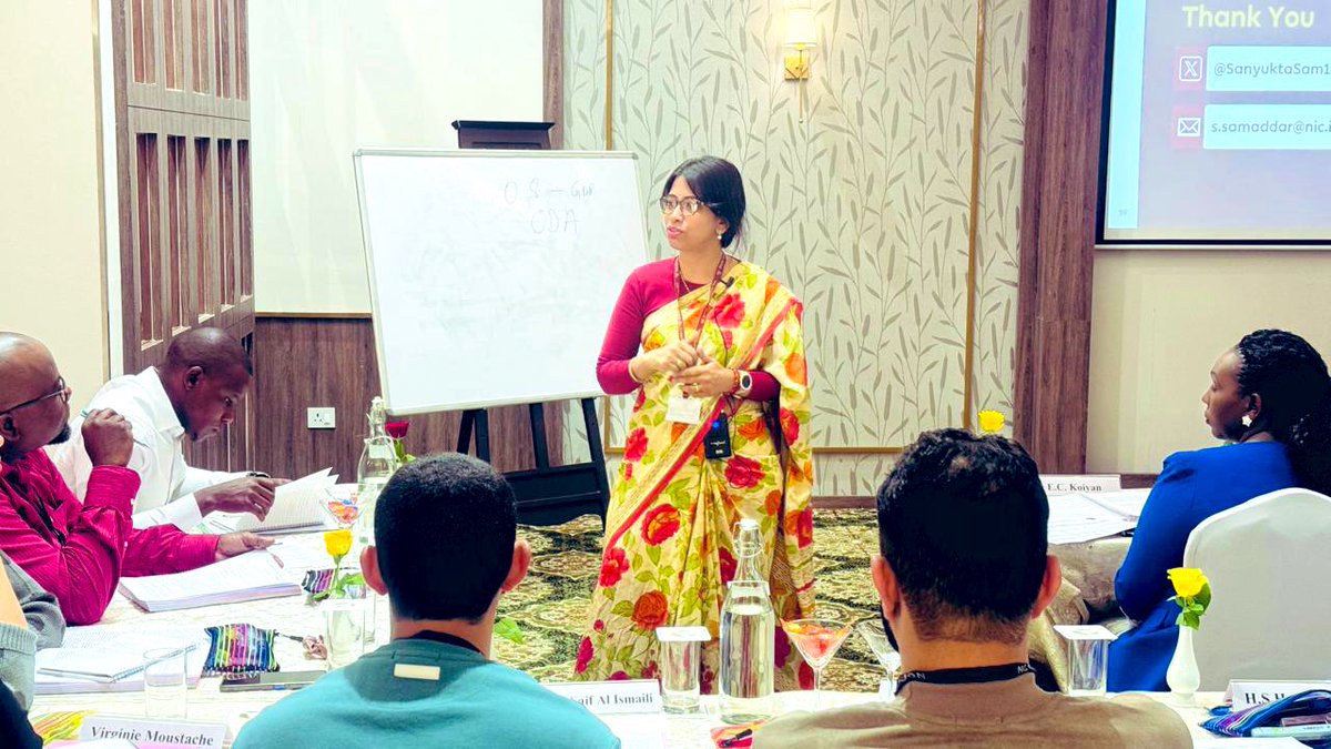 SanyuktaSam1's tweet image. ➡️Only 17 % of #SDGs are on track; 34% regressing;  51%stagnant  

➡️$4.4 trillion is the annual investment gap in financing #SDGs

➡️Discussed-GlobalSouth must collaborate on SDGs with civil servants from Asia-African countries 

My #SDGIndiaIndex #MultidimensionalPoverty Index