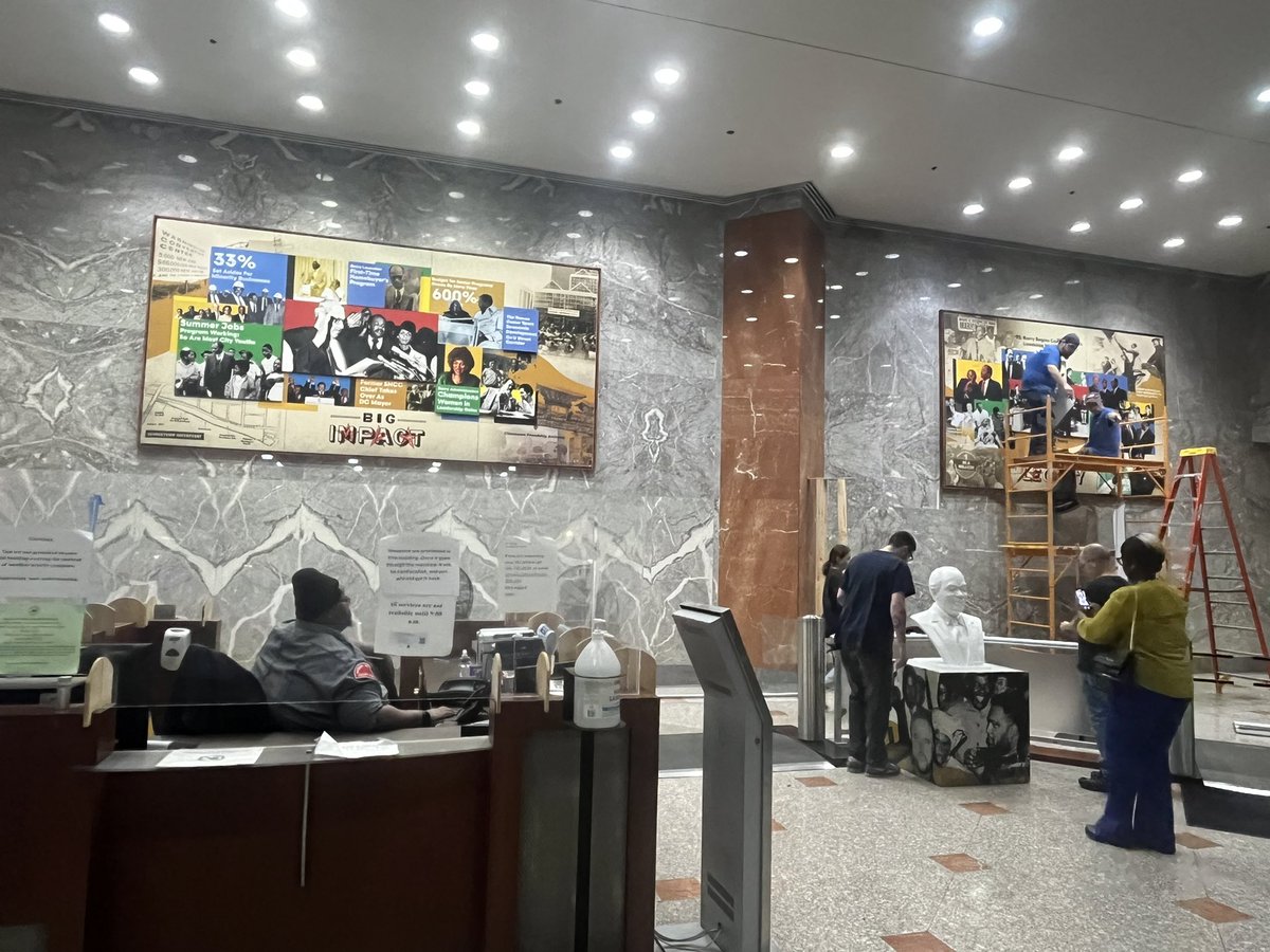 Perk of a late <a href="/dcsboe/">DC State Board of Ed</a> meeting…Mayor for Life mural sneak preview 👀