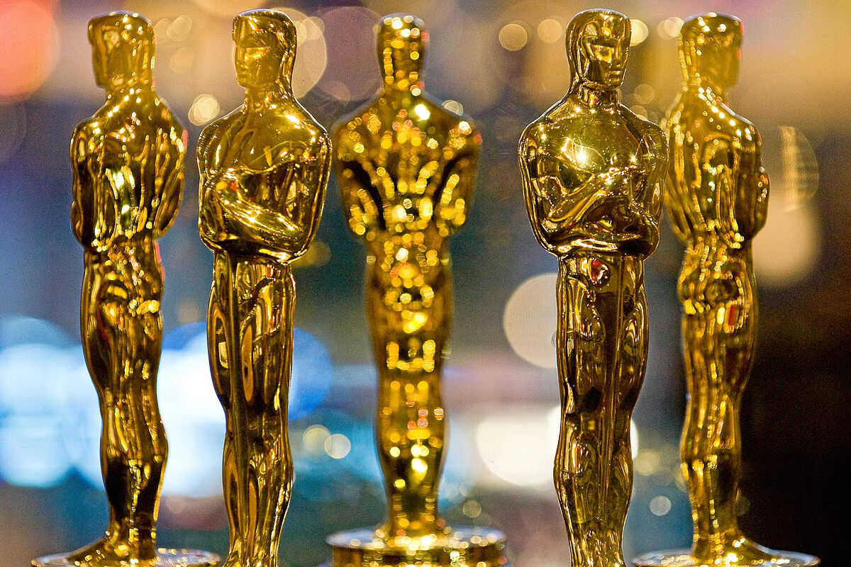 CenCalRealtyGrp's tweet photo. An Oscar is the biggest accolade a movie actor can win. Throughout history, the trophy has been in the hands of numerous actors... 

Are you interested to know who's on the list? Then this article is just for you!
 https://t.co/QMvQQkoSDP https://t.co/h5N7ysZCwc