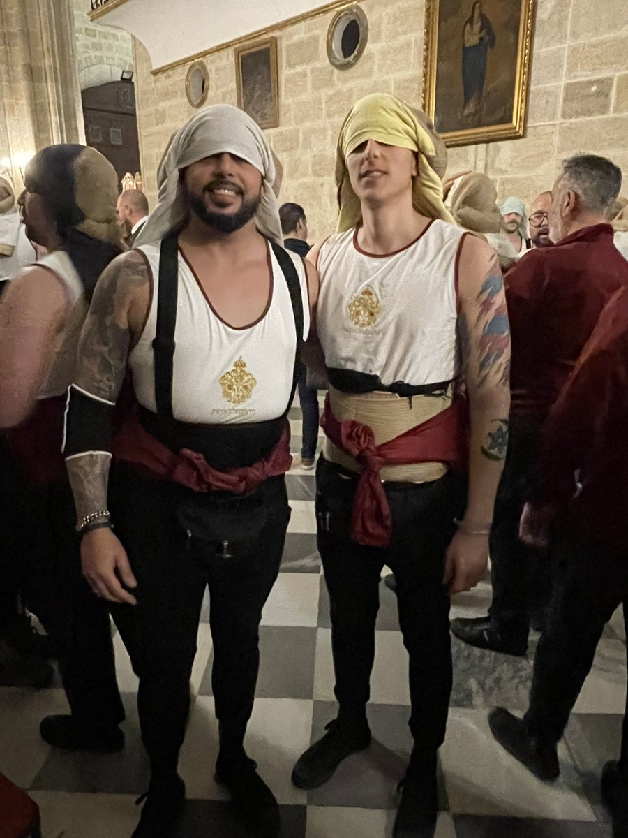 RickyMendez2's tweet photo. Feliz cumpleaños mi hombrecito de hierro. Te camelo tela 🫶 
Nos quedan muuuuuuchos kilos por aguantááh #unsustitoooo
@frjaviermora https://t.co/47RioFGXGS