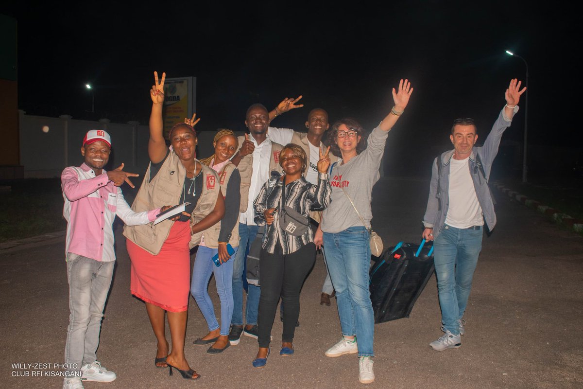 CRFIKIS's tweet photo. #Kisangani : Les chargés des clubs RFI, Sébastien et Audrey, séjournent à Kisangani depuis mardi pour une mission de travail avec le Club RFI Kisangani. 
@pascal_mulegwa @Tresor_k @RFIAfrique @AmbaFranceRDC @ligodipatient https://t.co/3DJPQF5jth