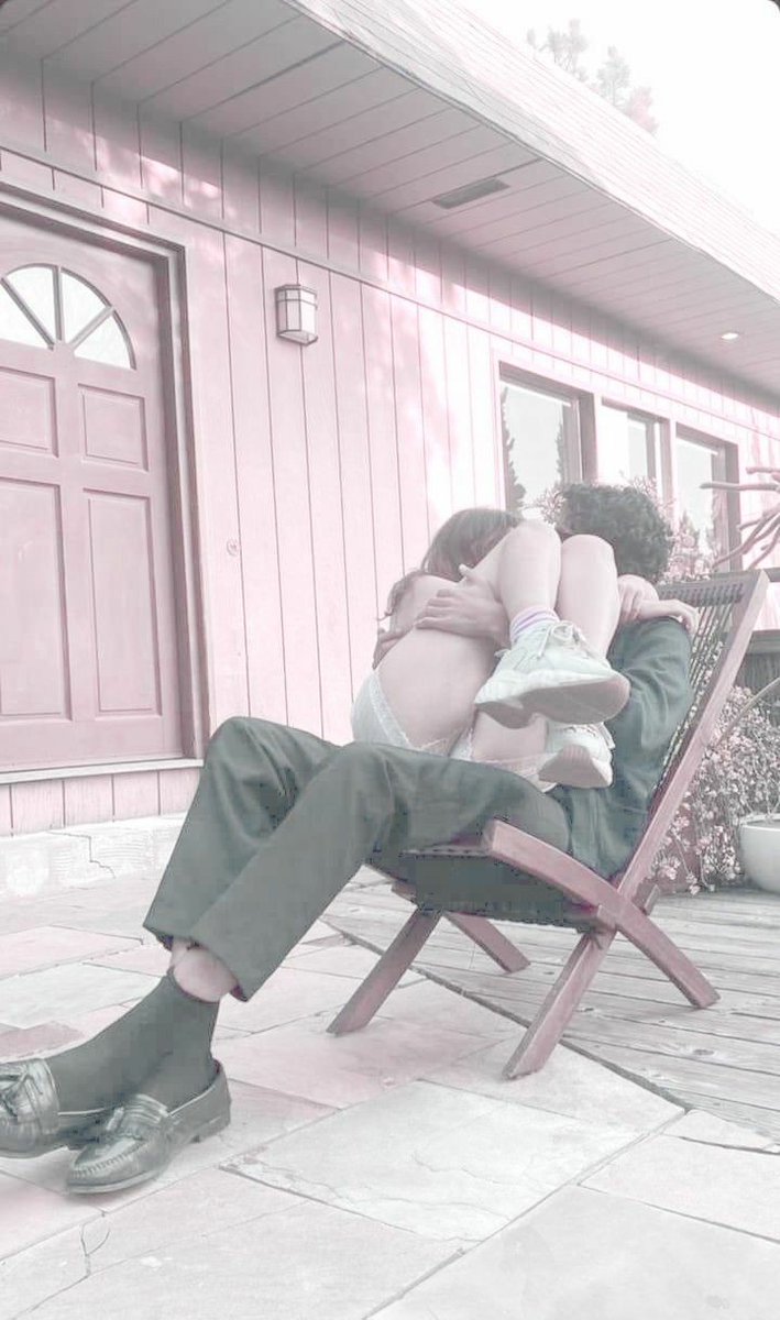 𖤐 (@allbertonedu) on Twitter photo 