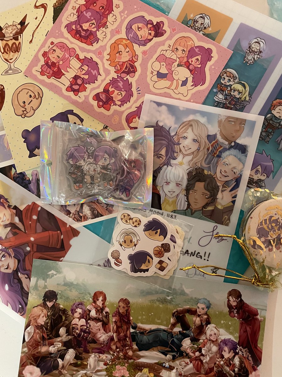 So proud to be a writer in <a href="/shezdiary/">Just Another Day: A FE Three Hopes Zine 📖</a>, Just Another Day, a 3Hopes x Shez fanzine!!! 

Three of my fics are in here 💜 so thankful for all the love poured into this by the merch and drawing artists, writers, mods, and all contributors!!! 

 #FireEmblem