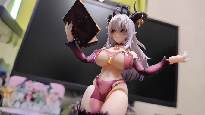 えっちな可動フィギュア来ました 