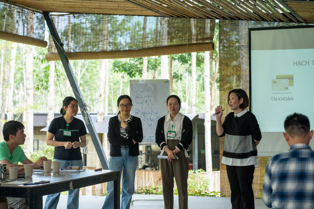 OxalisAdventure's tweet photo. To professionalize our internal training processes, in early November 2024, Oxalis’s senior management team had the opportunity to take part in a special course: "Instructor skills", organized by PwC Vietnam at Blue Diamond Camp. https://t.co/uIdS22QoE0