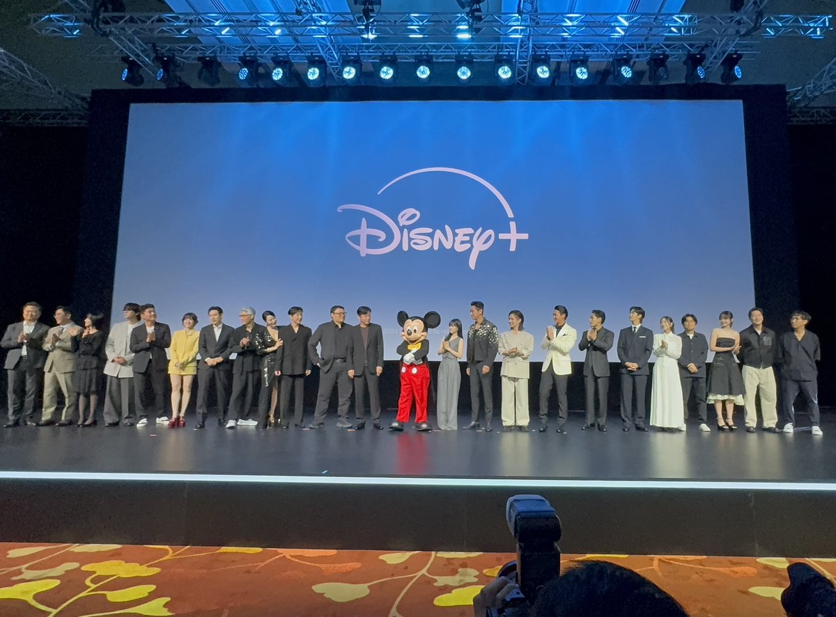 エンディングはキャスト陣が勢ぞろい💫
ミッキーも登場しました！

#ディズニーコンテンツショーケース2024