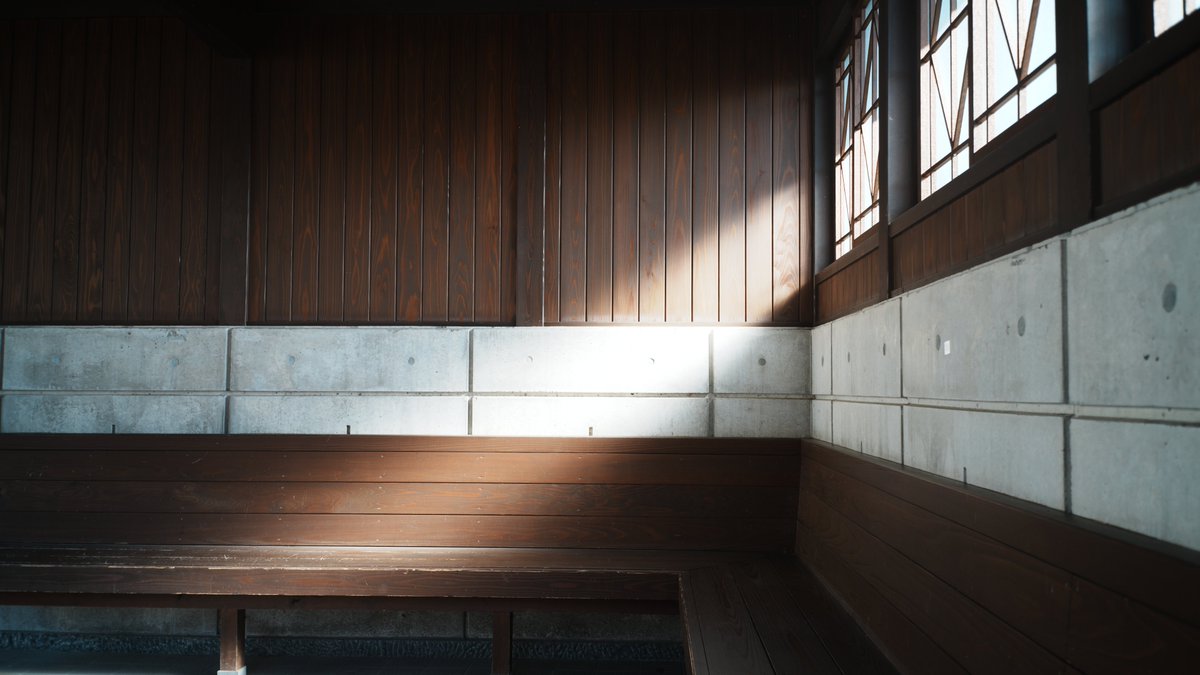 とるなら tweet media