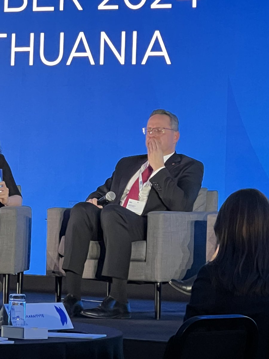 .<a href="/ZygisPavilionis/">ŽygimantasPavilionis🇱🇹🇺🇦🇬🇪🇲🇩🇪🇺🇺🇸🇹🇼</a> : « Poutine ne mène pas une guerre contre l’Ukraine mais contre le leadership des USA. Je ne peux pas croire que l’administration <a href="/realDonaldTrump/">Donald J. Trump</a> se trompera sur ce point ». L’avis des pays baltes, particulièrement inquiets, sur cette guerre est éclairant. 🇱🇹🇺🇦