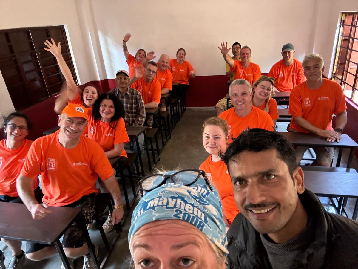 aidcamps's tweet photo. This morning (Nepali time) the Baffa @AkzoNobelUK volunteers officially handed over their completed classrooms! They took the opportunity to go back to school themselves - you’re never too old to learn 🎓 https://t.co/extlQbWo6B