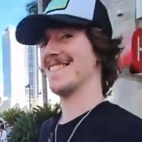 StreamerOutlet's tweet photo. 🚨 BREAKING NEWS 🚨 Twitch Streamer Chiefed_ has been indefinitely banned 😢 https://t.co/3F6zgcx4So