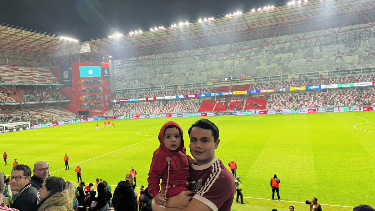 AsMariajose's tweet photo. En Javi veo una pequeña parte de mi papá. 🥹 https://t.co/C8AOIYSWKu