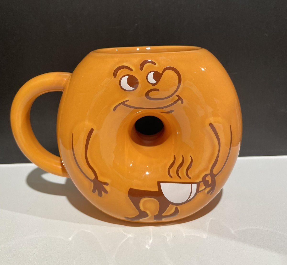 📣再入荷📣 #Fallout 🍩スローカムズ・ジョー マグカップ