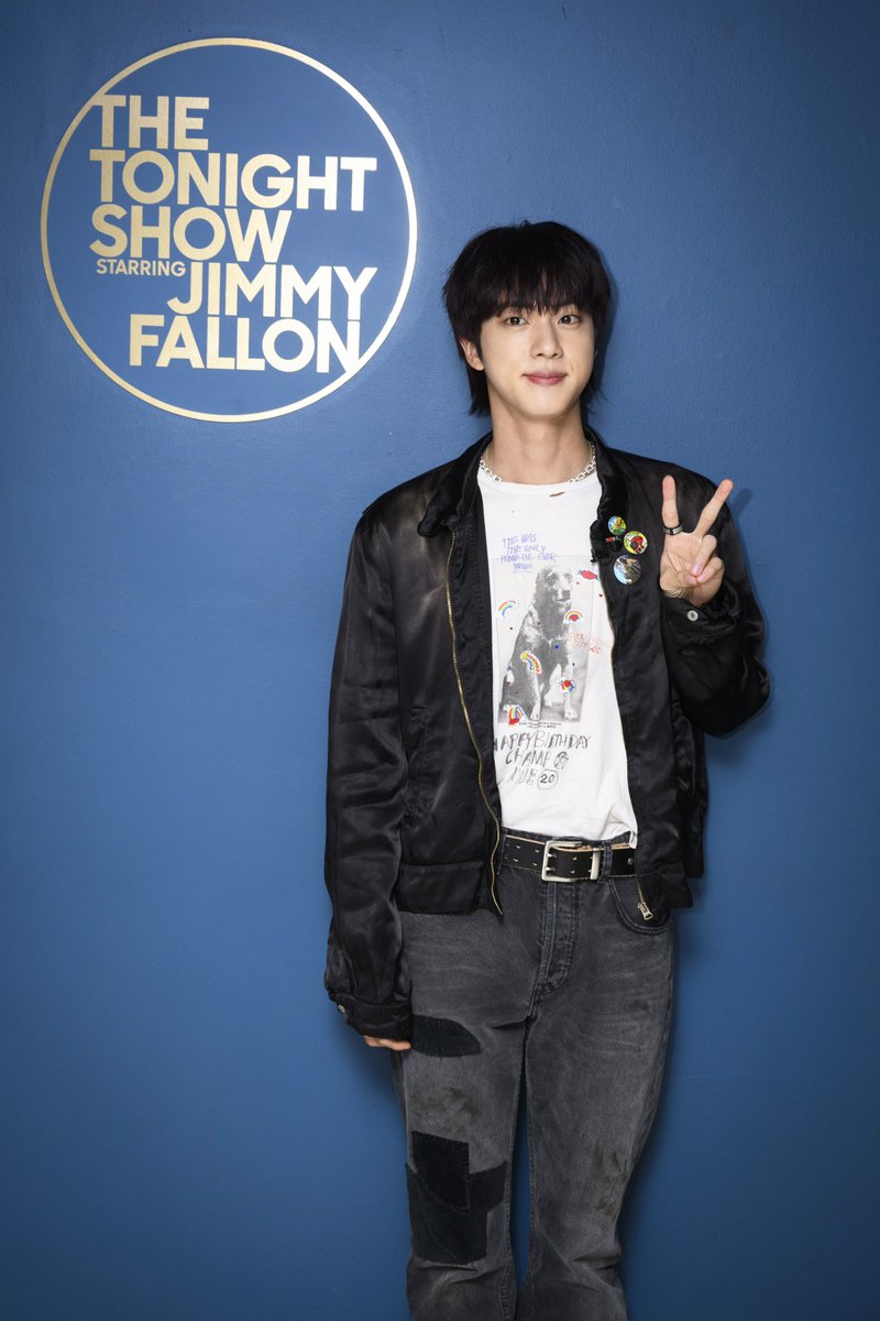 _BTS_FAN_BOY_'s tweet photo. Rt &amp; reply! 

RUNNING WILD ON FALLON
#JinOnFallon #FallonTonight https://t.co/8MBKD3xa7a