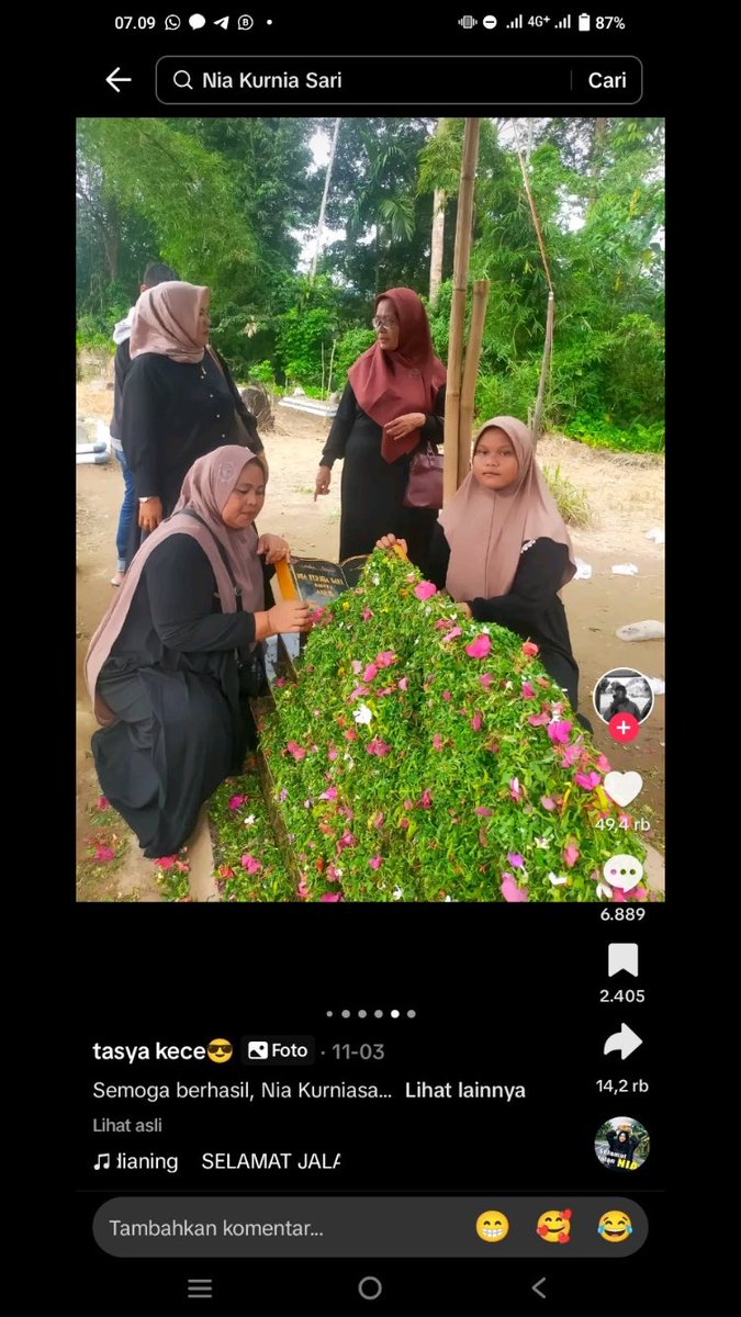 deni___al's tweet photo. berhasil apaan anying emg di sana jualan lagi https://t.co/0Fmdswpabe