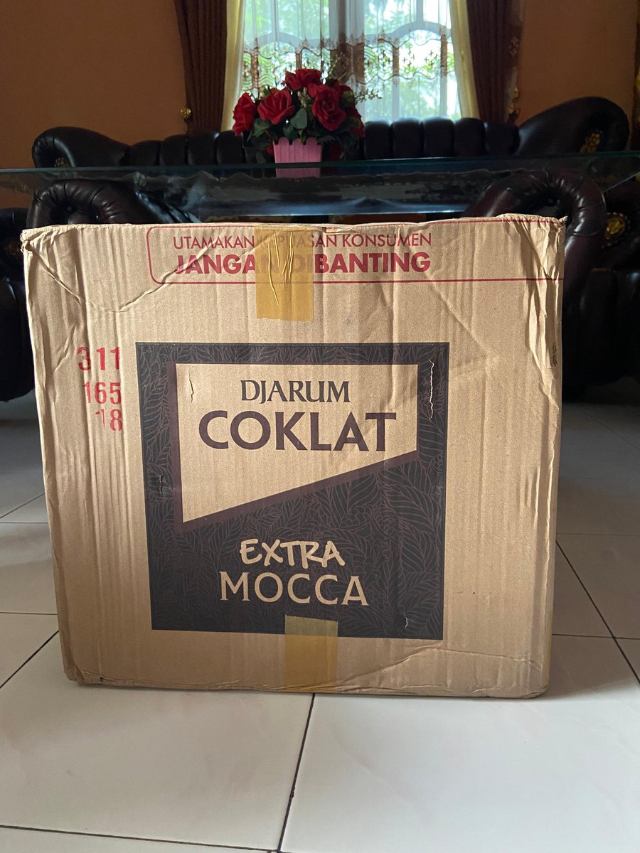 FakeArif98's tweet photo. @me_bagus_DP @rokok_indonesia Jatim siap kirim kirim 👌 https://t.co/s2z4CZ7oQk