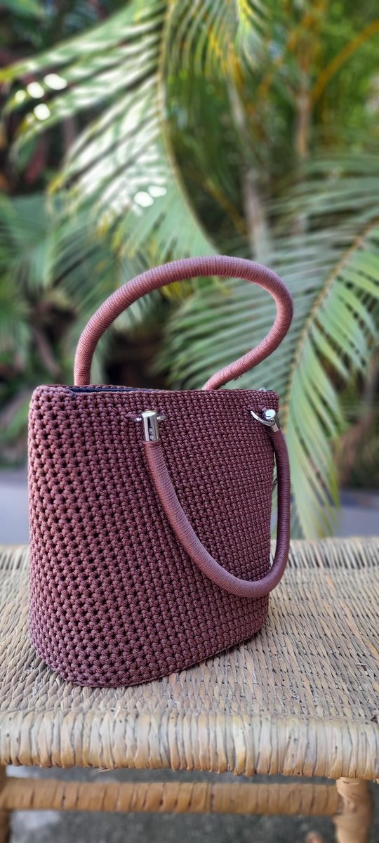istrivemarket's tweet photo. At only 90k you can have this stunning handcrafted bag from istrivemarketplace 

Dm us here to place your order or call us to have it delivered to your door step

+256709734539 https://t.co/4natzwzDGd