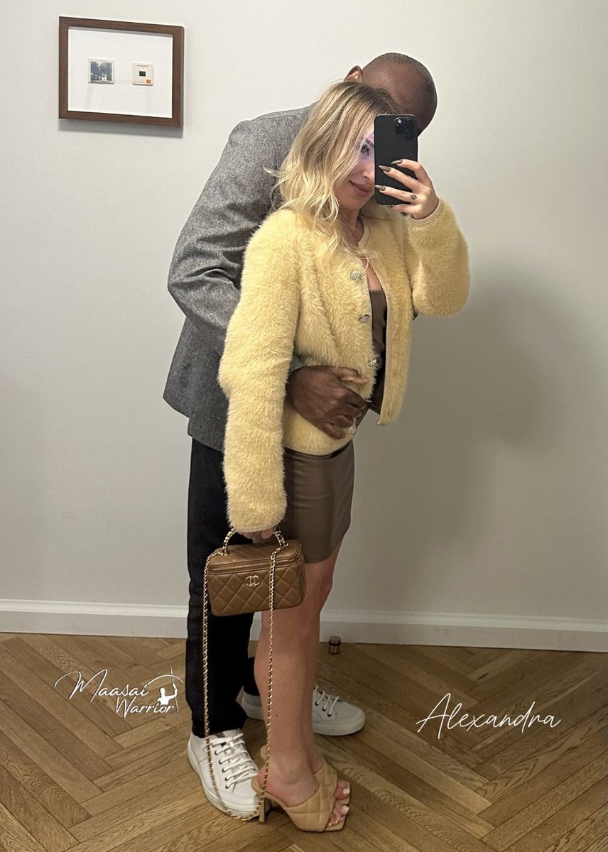 Date night with gorgeous @AlexandraQosTV https://t.co/1k25Ec1jJS