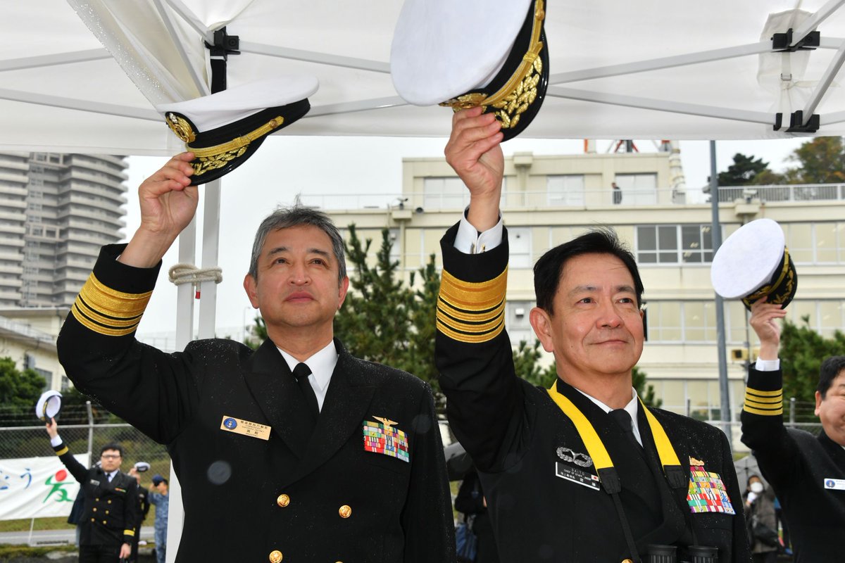 令和6年11月20日（水）、第66次南極地域観測協力に出港する砕氷艦