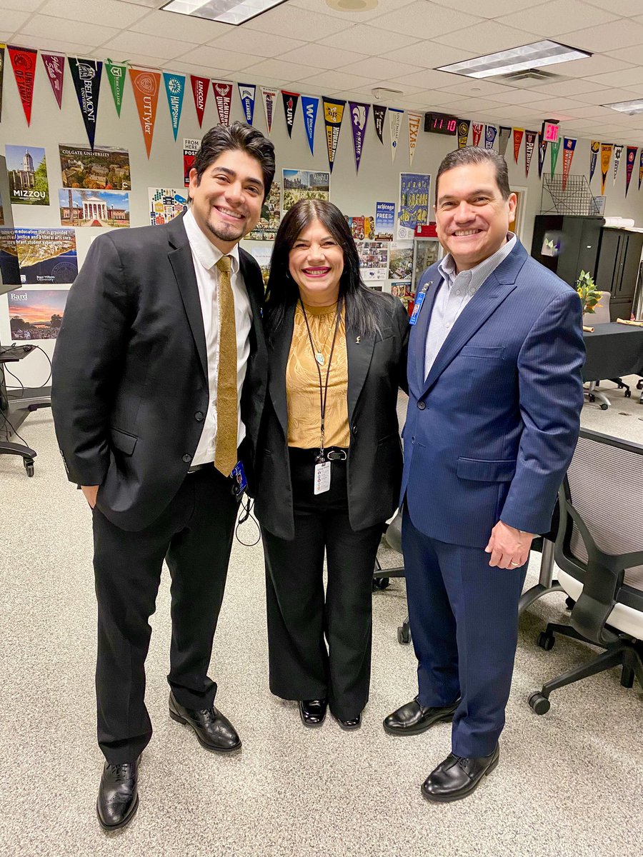 JC Martinez (@deputysup_iisd) on Twitter photo Teaching, coaching, mentoring, and serving our students <a href="/IrvingISD/">Irving ISD</a> and everywhere is one the most rewarding & meaningful investments—we educators will ever make. The payoff is immediate in the form of joy but the impact is everlasting in the form of a legacy—❤️#MyIrvingISD!!! 🙏 Teaching, coaching, mentoring, and serving our students <a href="/IrvingISD/">Irving ISD</a> and everywhere is one the most rewarding & meaningful investments—we educators will ever make. The payoff is immediate in the form of joy but the impact is everlasting in the form of a legacy—❤️#MyIrvingISD!!! 🙏