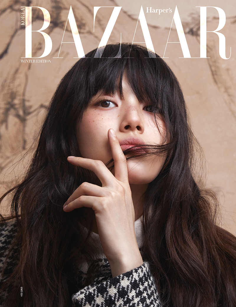 bazaarkorea's tweet image. #제작지원 #WinterEdition #Suzy

#수지 가 셀린느의 새로운 앰배서더로 선정되며 &amp;lt;바자&amp;gt; 카메라 앞에 섰습니다.

더욱 깊어진 눈빛과 몸짓 그리고 여전히 무구한 첫사랑의 얼굴로,

@celineofficial @suzy

#HIVERCELINE #CELINEPARIS #BazaarKorea