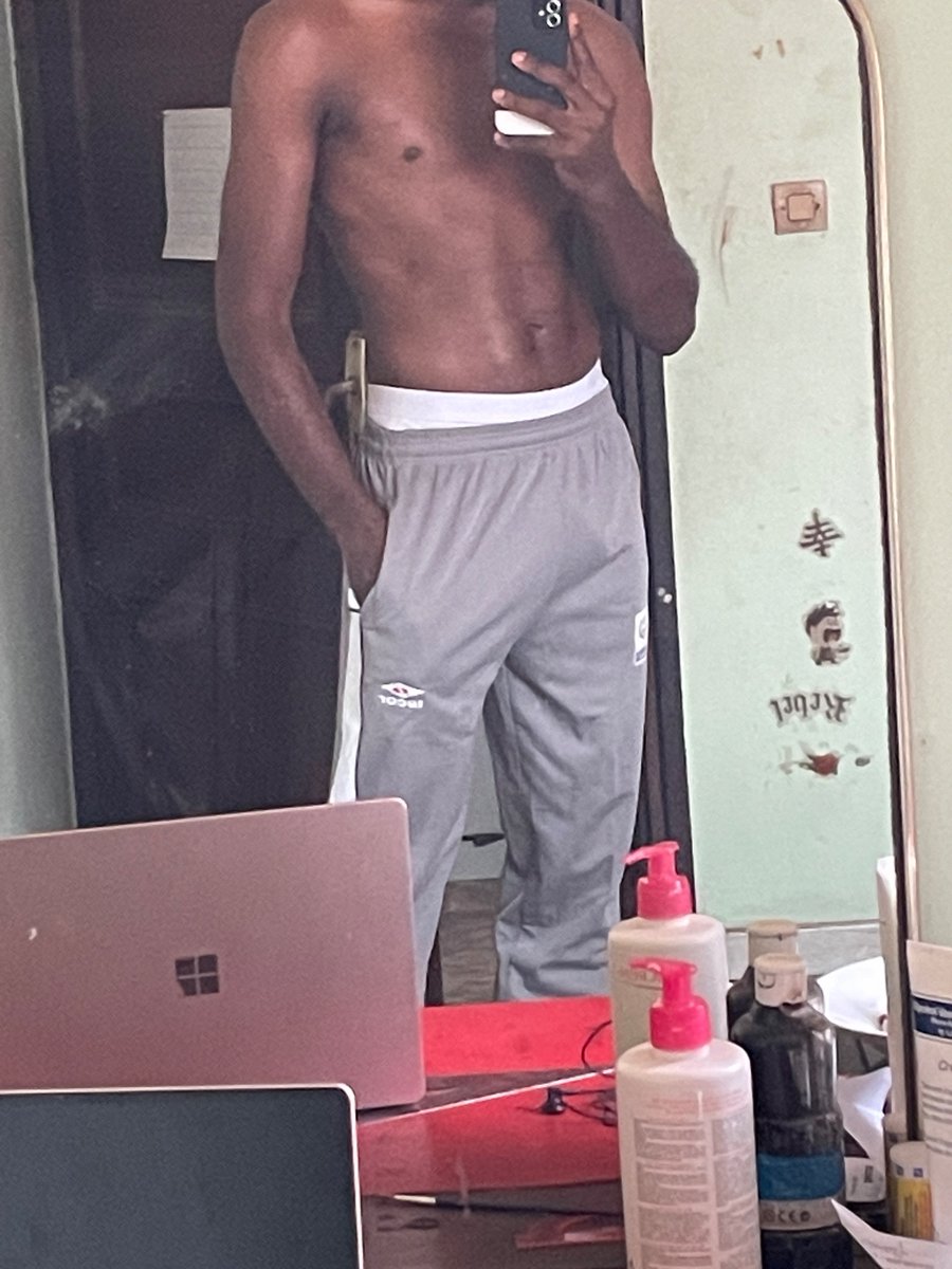 Double t tweet media