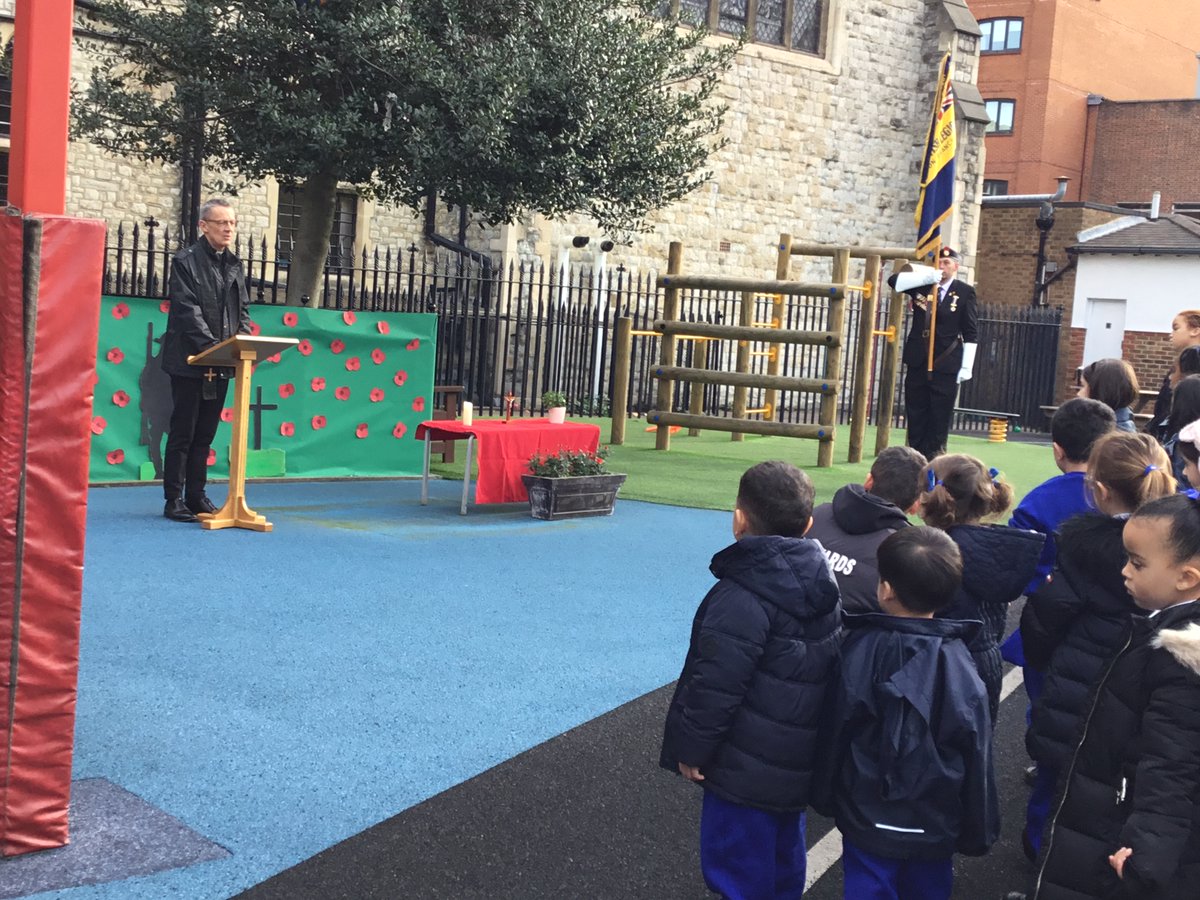 Last week commenced with a poignant Remembrance Day service, led by Canon Kevin, providing our pupils with a meaningful opportunity to reflect on the sacrifices of others.