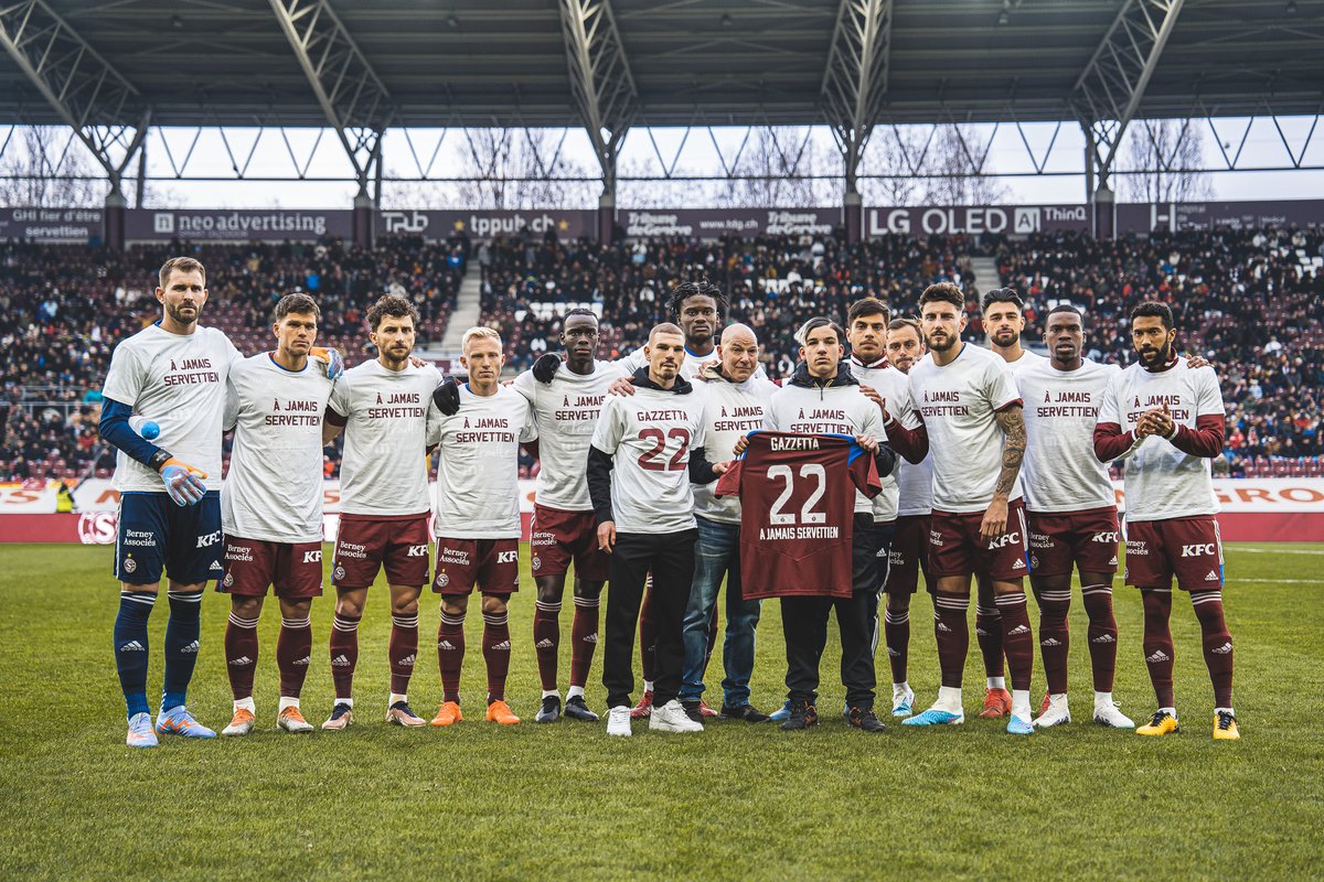 𝑨̀ 𝒋𝒂𝒎𝒂𝒊𝒔 𝒖𝒏 𝒆𝒏𝒇𝒂𝒏𝒕 𝒅𝒖 𝑺𝒆𝒓𝒗𝒆𝒕𝒕𝒆 🕊🇱🇻

La famille Servettienne à une pensée en ce jour pour Karim Gazzetta et sa famille 🙏
