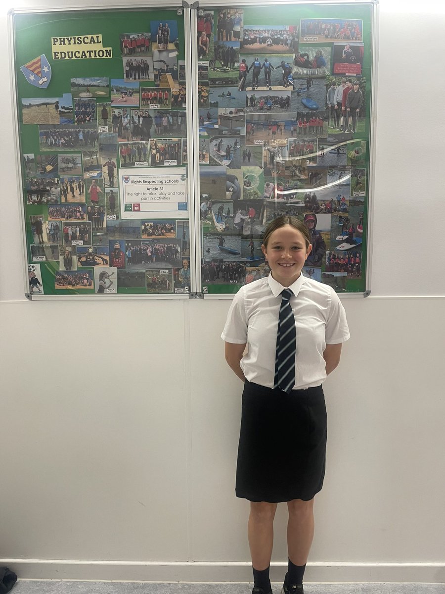 East Region of Scotland Under 15s girls football squad success 🤩⭐️

A massive congratulations to Emma K who has made it into the squad- who will be playing the North and the South East soon ⚽️

#Determination #Teamwork #WeareCHS