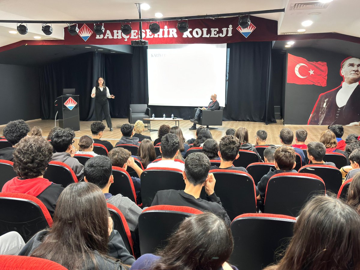 Bahçeşehir Koleji MASTER6  programı mesleki gözlem modülü kapsamında Mersin Büyükşehir Belediyesi Kariyer Merkezi tarafından gerçekleştirilen "Kariyer Belirleme" eğitimi için @mbbkariyermerkezi kariyer danışmanlarına kıymetli katkıları için çok teşekkür ederiz.
