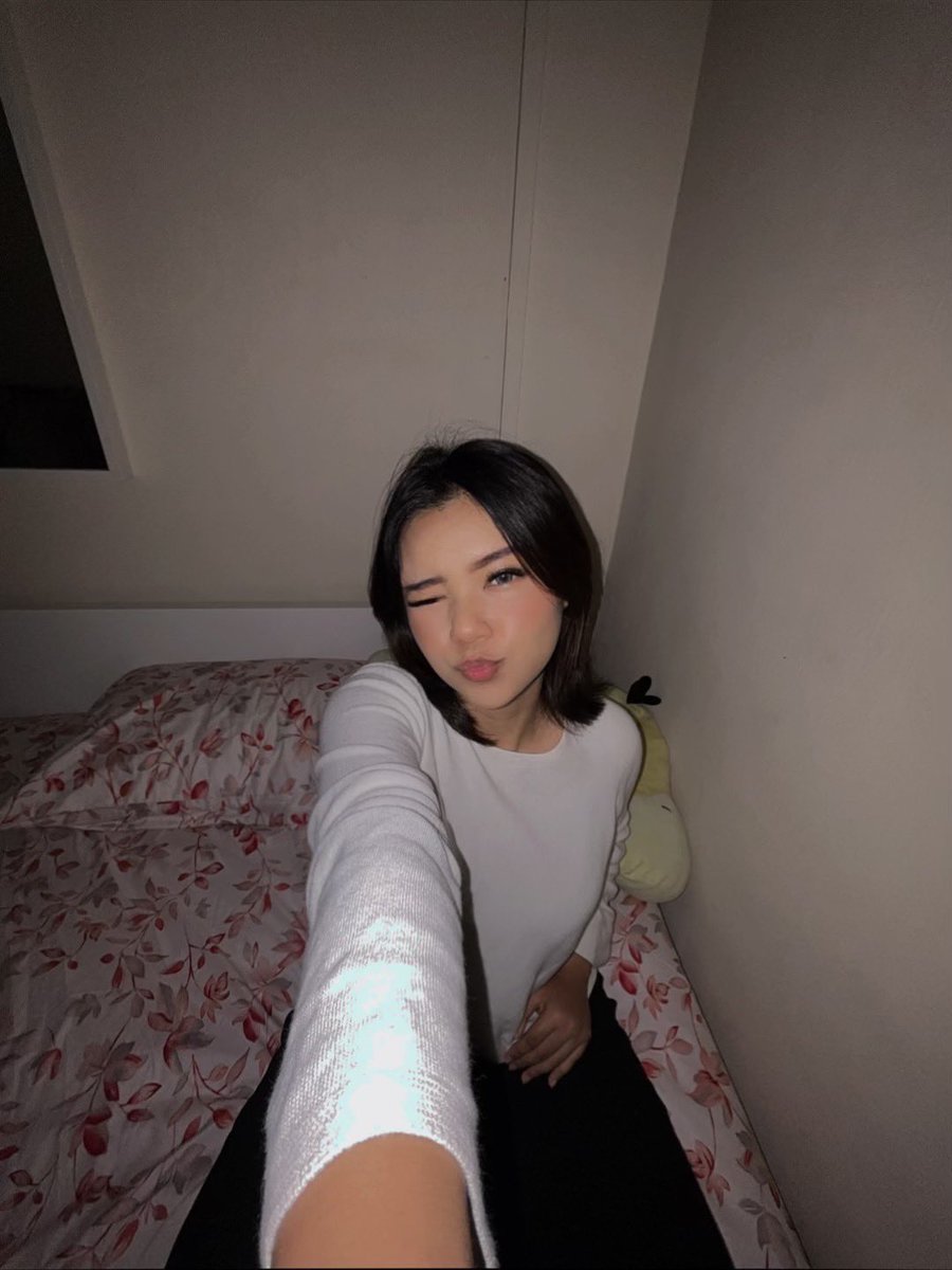 HaneyHaron_'s tweet photo. felt pretty tu je https://t.co/bj2JmLdggN
