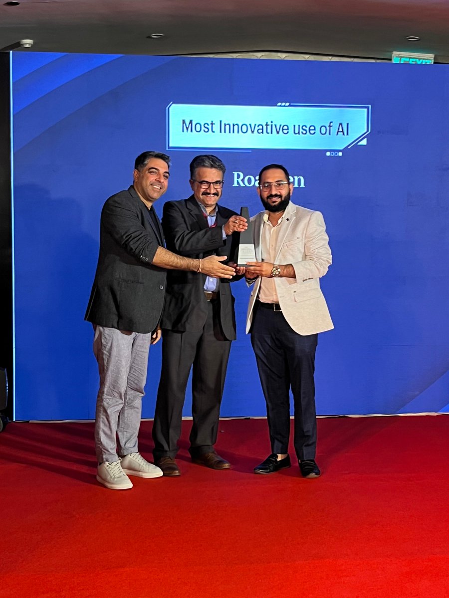 FinancialXpress's tweet image. LIVE from #FEFutechAwards: Recognizing groundbreaking advancements. Congratulations to the winners of the Most Innovative Use of AI category:

🥈 Silver: Roadzen and Newgen Software Technologies ltd.
🥉 Bronze: Max Life Insurance Company Limited and Coforge

#FE #FutechAwards