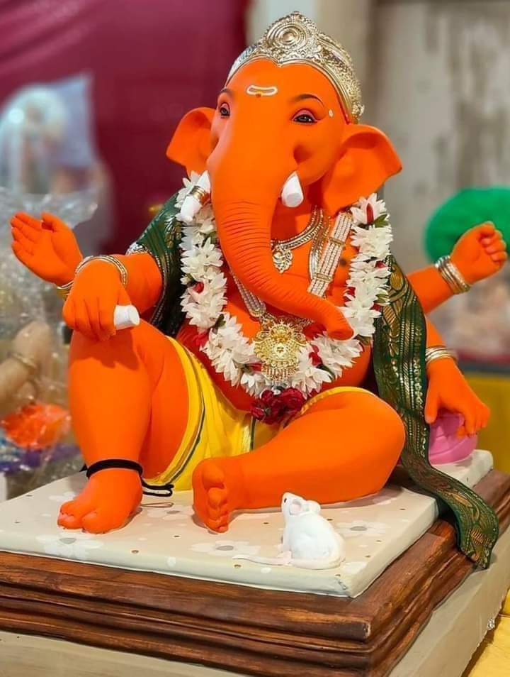 विधवन हरण मंगल करण लंबोदर गणराज रिद्धि सिद्धि सहित पधार जो पूर्ण कर जो काज 

 जय श्री गणेश जी महाराज