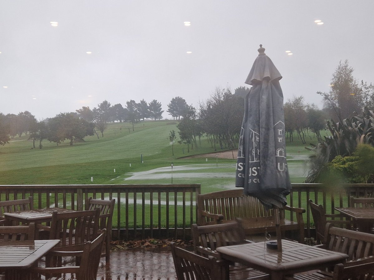 St Austell Golf Club tweet media