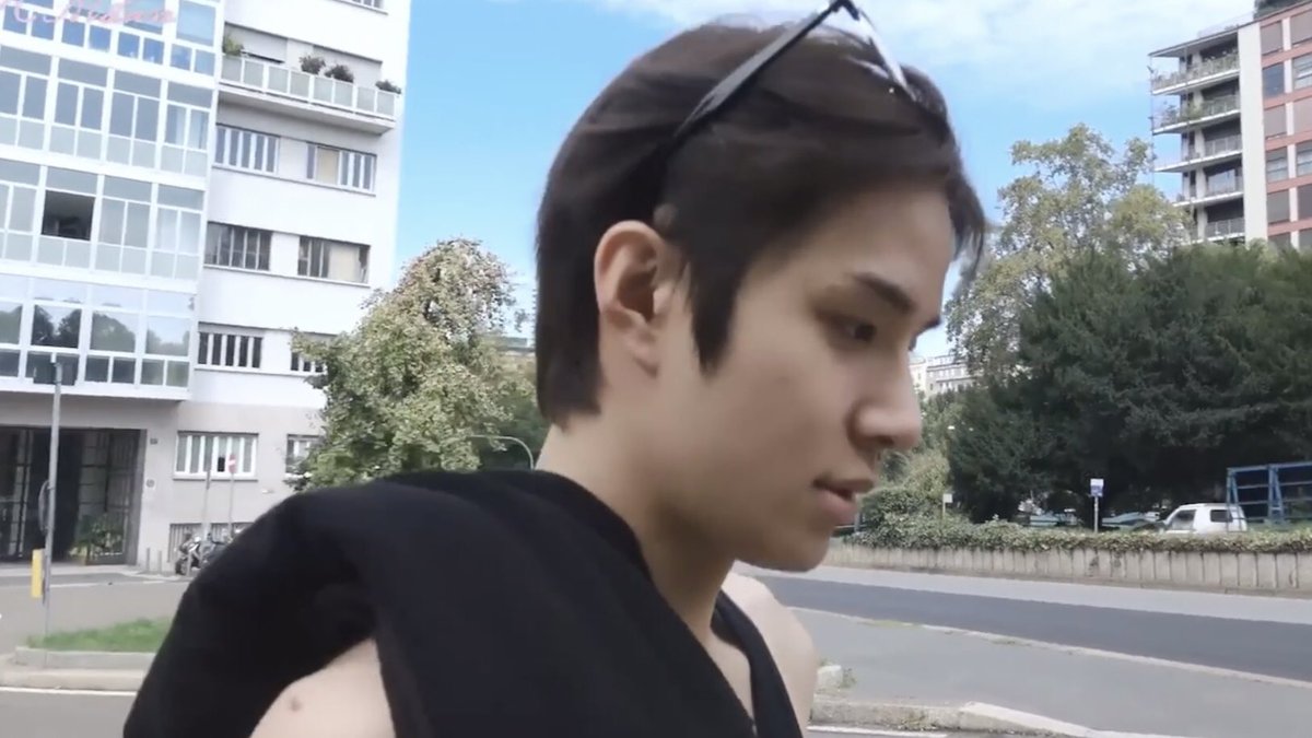 JAEWOOLOOKS's tweet photo. barefaced jungwoo is so handsome https://t.co/Nr8cEFEhkA