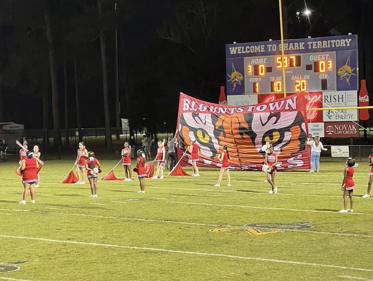CoachWaggonerGT's tweet photo. There is nothing better than building a football program that transforms the school, community, and most importantly the lives of the players. Football as a sport is amazing, but it’s a vehicle to a bigger purpose! #WeAreBlountstown 🐅 💯 https://t.co/ZZ8lwuHR7m