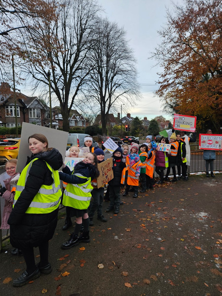 The safety council were out this morning reminding parents to park safely to keep the children safe. They stopped parents parking on the zig zags and driving into Harriers View as it is unsafe for pedestrians. Please park at Horton Tennis Grounds and walk through the park.