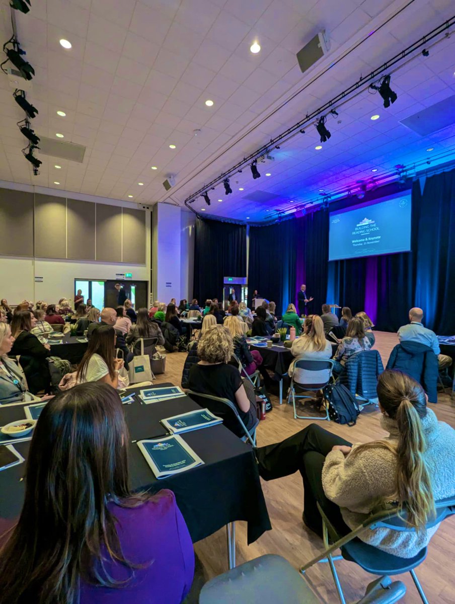 Roundhay School tweet media