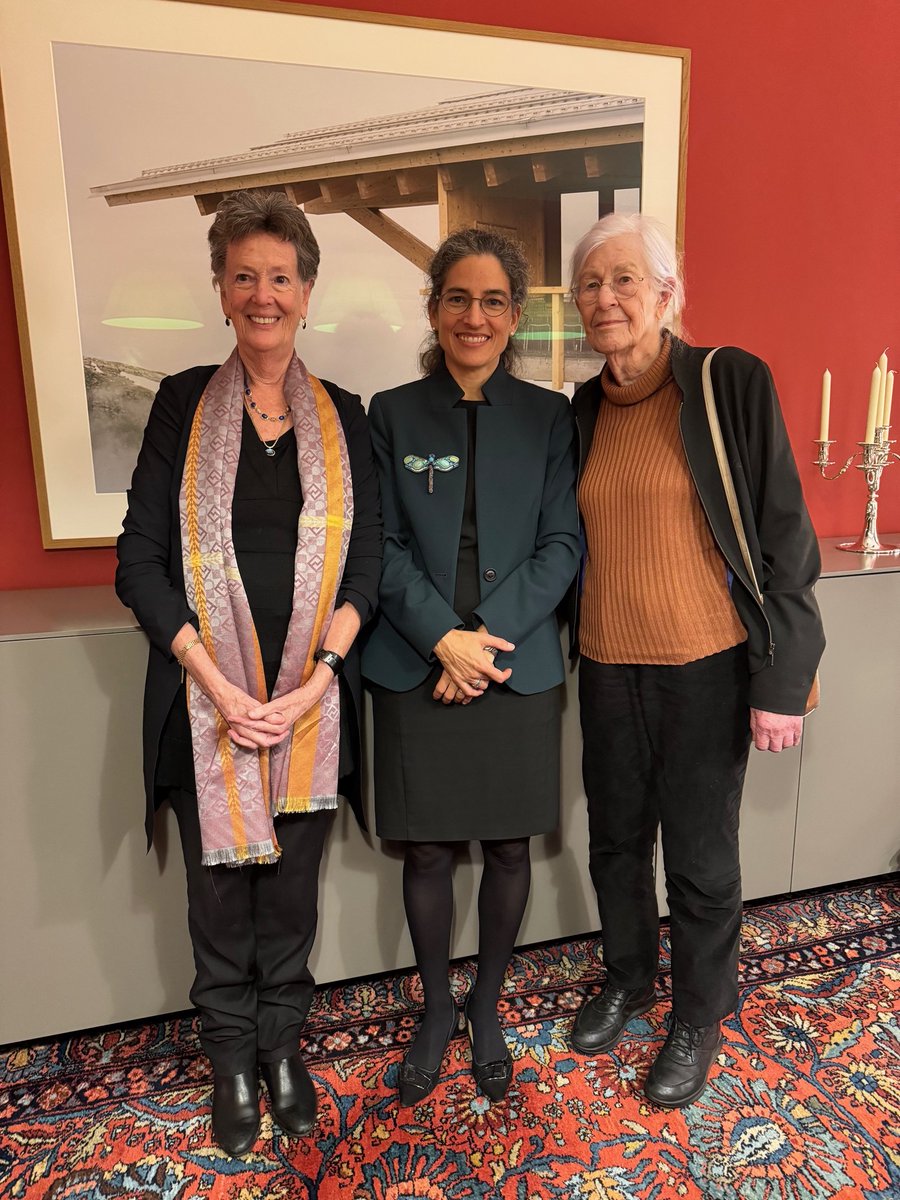 A unique concert commemorating the 🇨🇭musician and composer Frank Martin who lived almost 30 years in 🇳🇱. 
The music was performed  by  Van Baerle Trio 🎶#frankmartin  <a href="/FrankMartinNews/">Frank Martin Society</a>  in the presence of 2 daughters of Frank Martin.  Music is universal and unites 🇨🇭 and 🇳🇱.