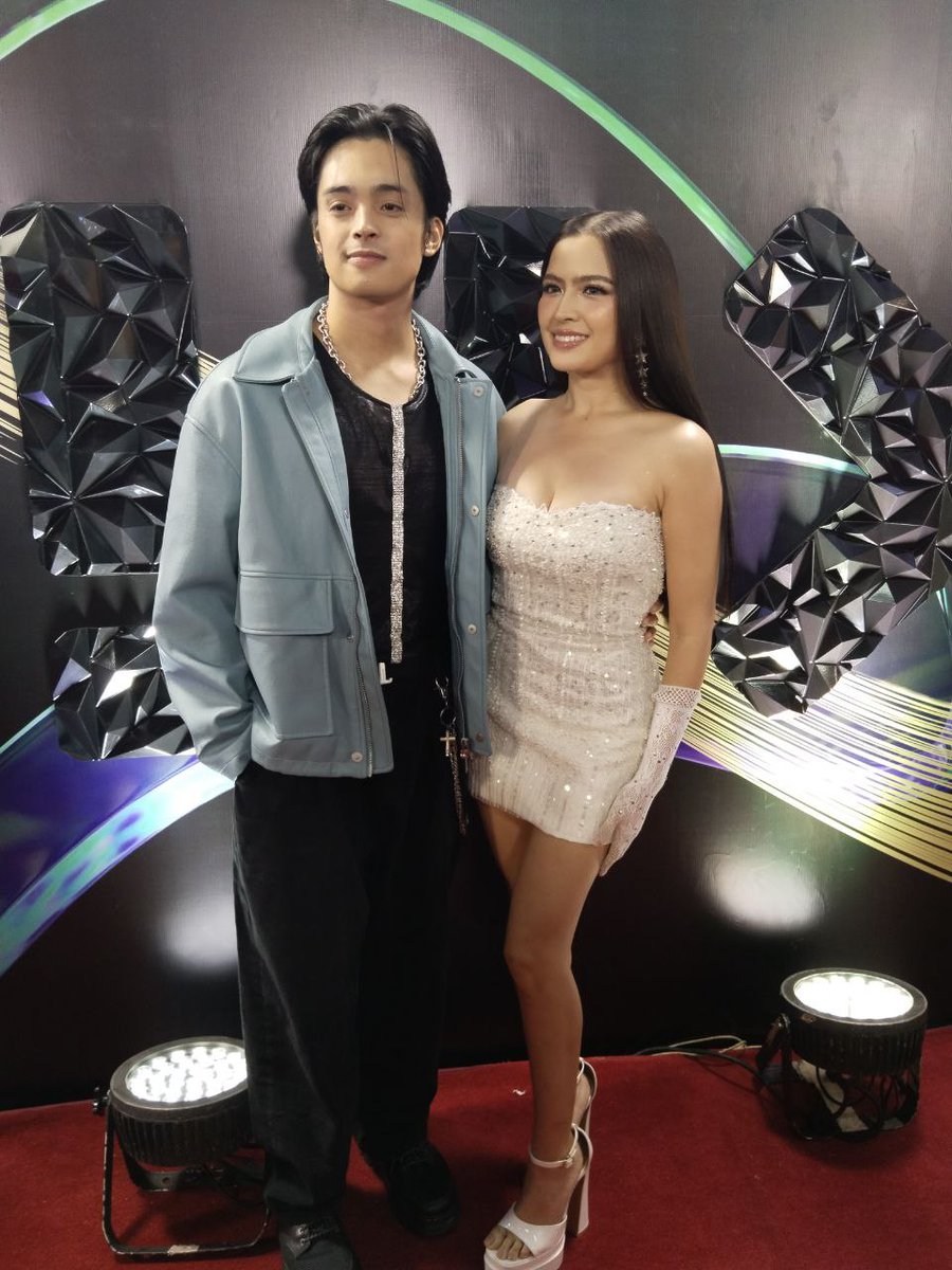 philstarlife's tweet photo. KD Estrada and Alexa Ilacad grace the MYX Music Awards red carpet. (📸: John Patrick Magno Ranara/ PhilSTAR L!fe) https://t.co/lIYtFHufNE
