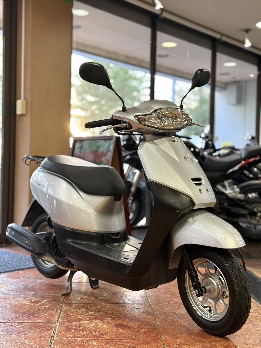 lightning_p38's tweet photo. #タクト
中古車販売中〜🐰⛓️‍💥💭

▶ https://t.co/ddvdeKVaC2

#ホンダ #原付 #練馬区 #板橋区 #バイク屋 https://t.co/W6QopplAmg