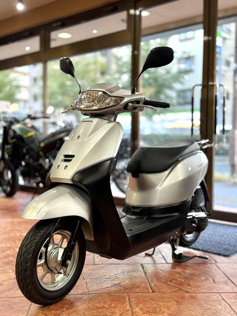 lightning_p38's tweet photo. #タクト
中古車販売中〜🐰⛓️‍💥💭

▶ https://t.co/ddvdeKVaC2

#ホンダ #原付 #練馬区 #板橋区 #バイク屋 https://t.co/W6QopplAmg
