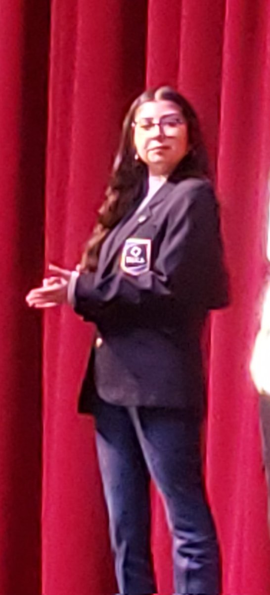 dherrera_SHS's tweet photo. DECA students representing at Socorro HS CTSO induction ceremony. #BETHEONE #TEXASDECA https://t.co/jWQLKLwXGK