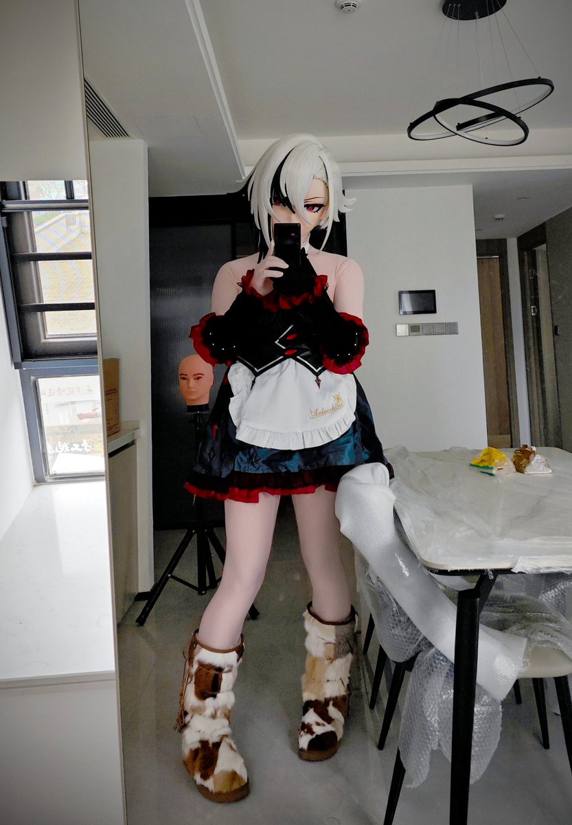 变了20分钟，脱下靴子一脚的汗。